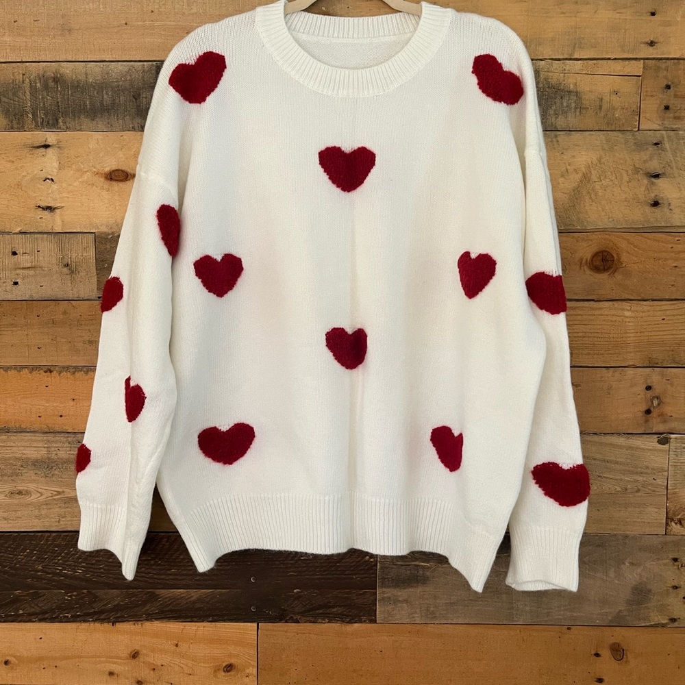 Heart Patterned White Sweater
